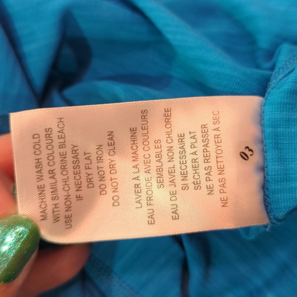 Tuff 🌺 Athletics Top - Picture 6 of 6